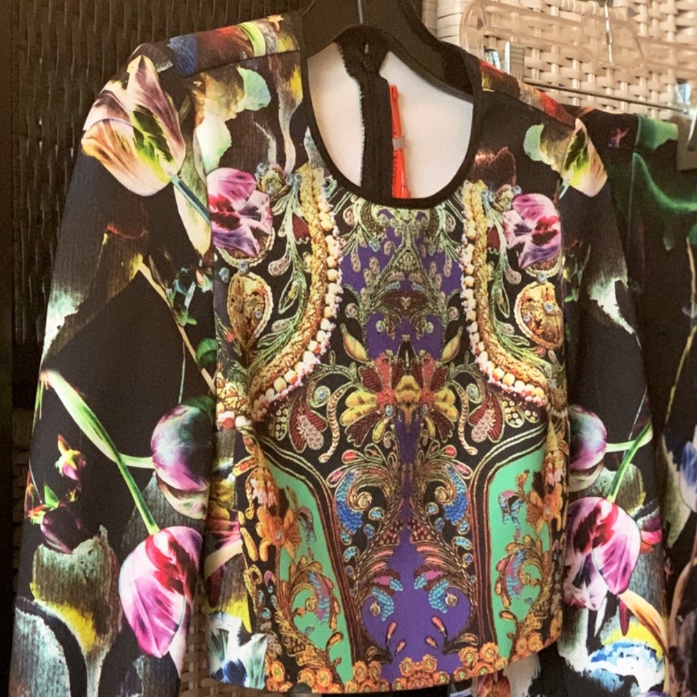 Authentic Clover Canyon Set